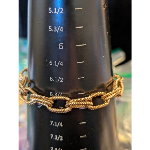 14Kt Yellow Gold Textured Double Link Chain Lobster Claw Clasp Bracelet - Picture 9 of 11